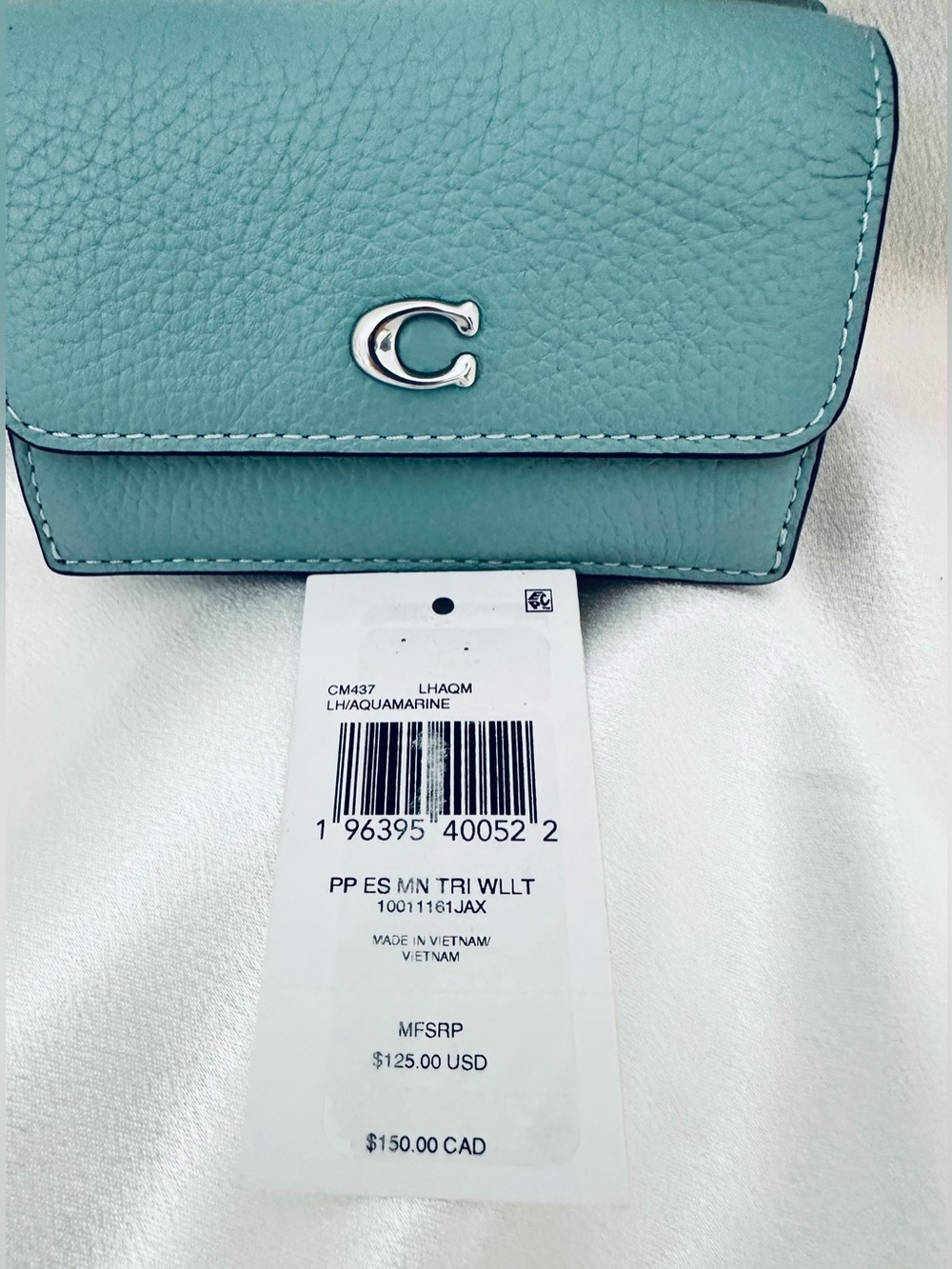 Coach Teal Pebble Leather Small Wallet with Silver 'C' Logo - Picture 8 of 9